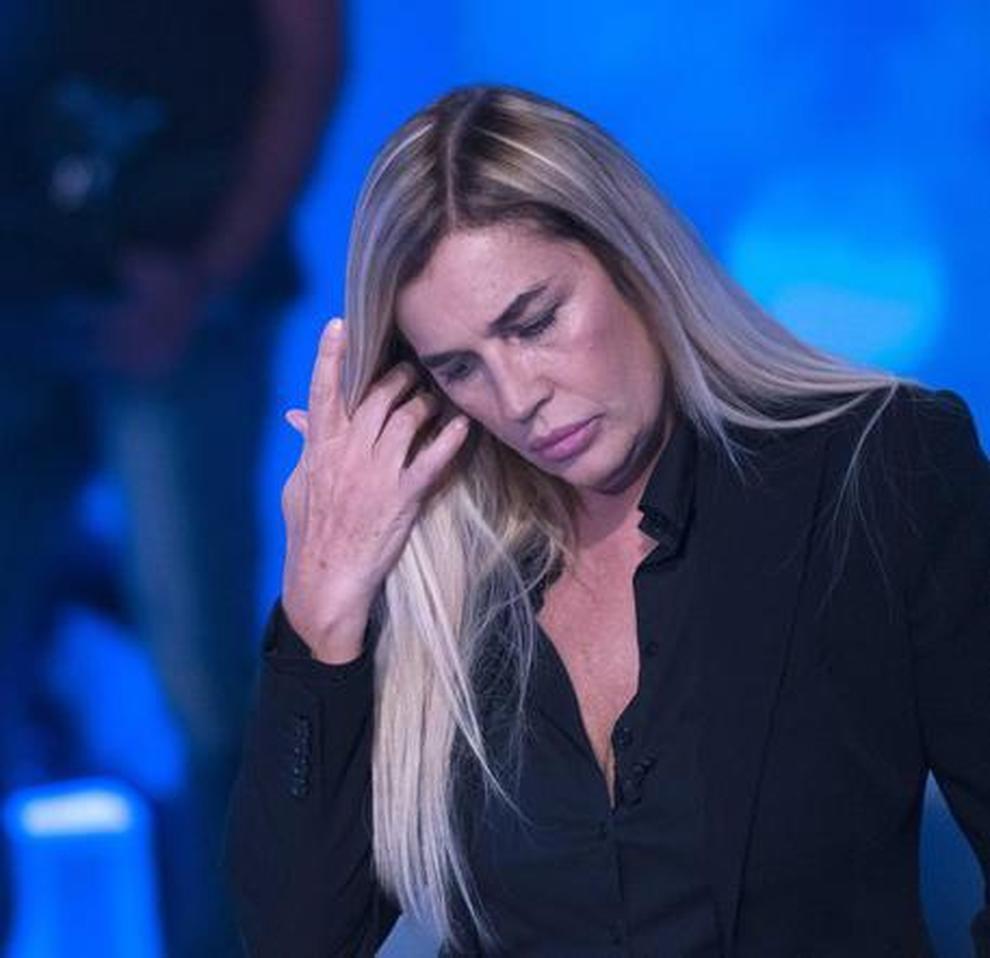 Ecco perchè Lory Del Santo non ha partecipato al funerale del figlio