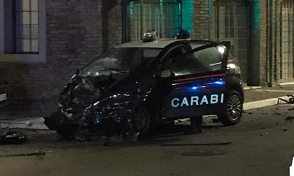 Incidente a Legnago auto dei carabinieri distrutta