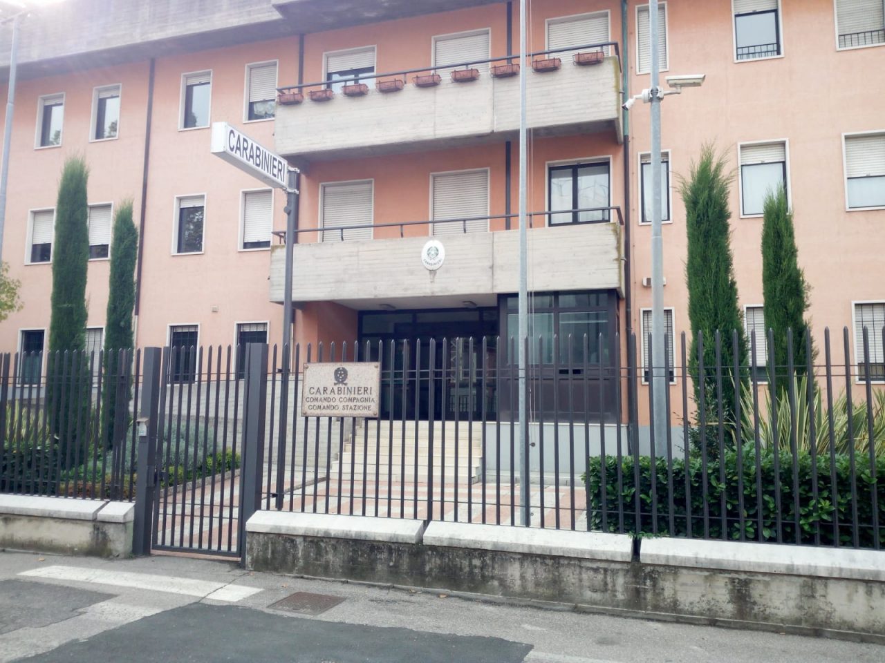 Violentò una ragazzina: arrestato sul lago di Garda