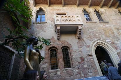 Attrazioni fake amatissime dai turisti, una è a Verona