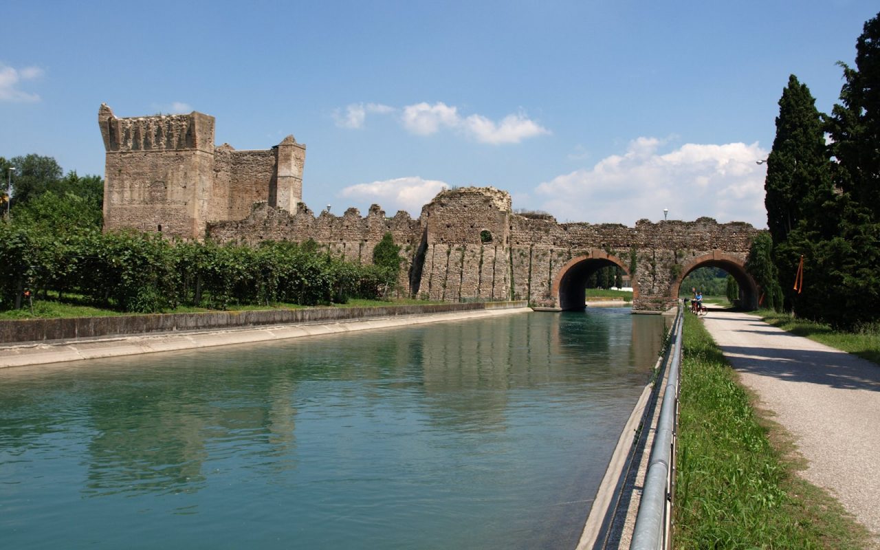 Pioggia di denaro nel veronese, in arrivo 12 milioni per il ponte Visconteo di Valeggio