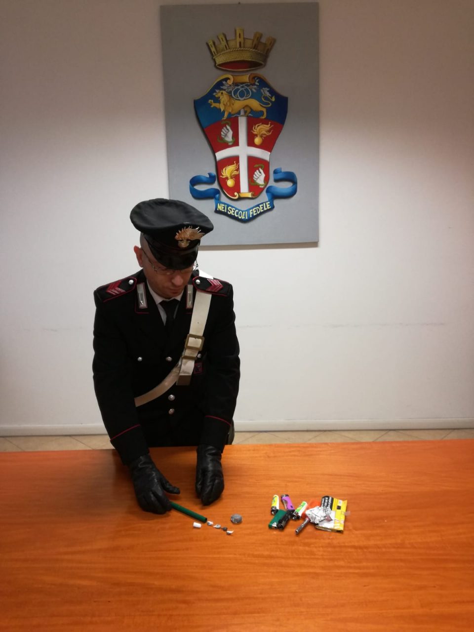 Pusher arrestato con l’eroina in stazione