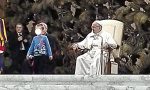 Bambino veronese "interrompe" l'udienza del Papa