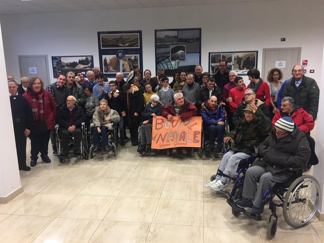 Al Terzo Stormo di Villafranca gli auguri di Natale per i ragazzi diversamente abili FOTO