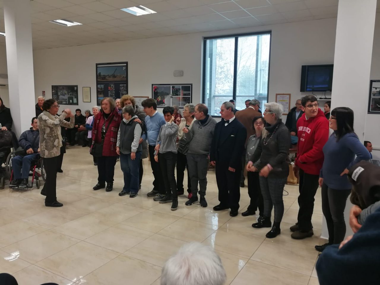 Al Terzo Stormo di Villafranca gli auguri di Natale per i ragazzi diversamente abili FOTO