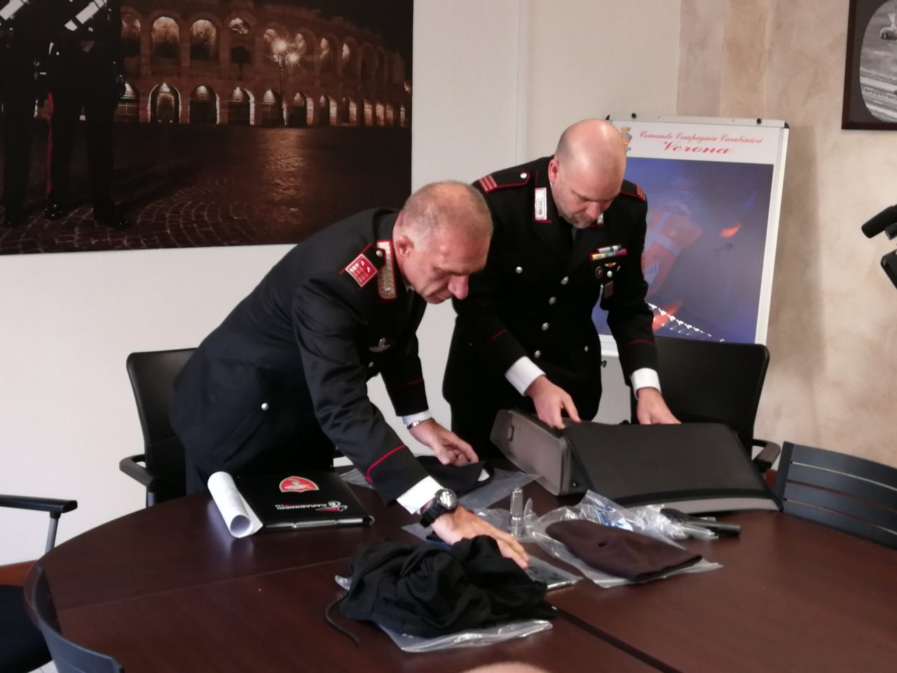 Donna picchiata e rapinata in casa ad Oppeano