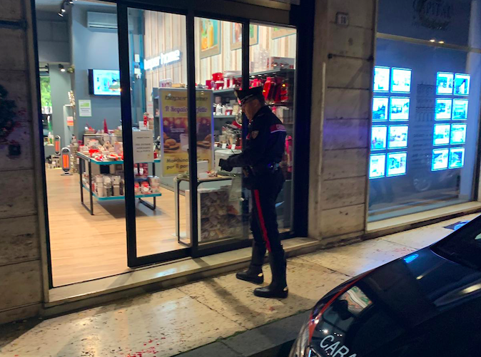 Rissa tra ubriachi in pieno centro a Verona