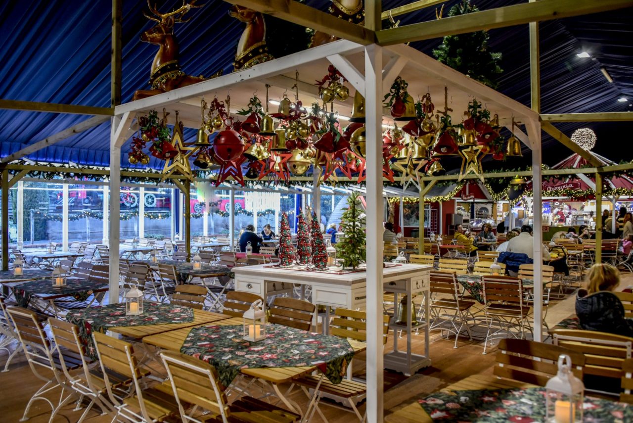 Festa tirolese al villaggio di Natale Flover