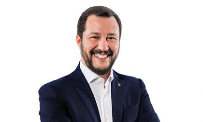 Salvini promette agli emiliani: "Ospedali aperti di domenica come in Veneto"