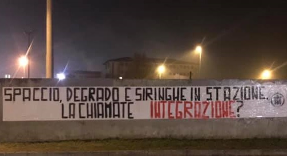 Blitz di Casa Pound alla stazione di San Bonifacio