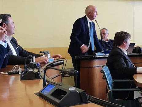 Enrico Corsi consigliere regionale al posto di Coletto