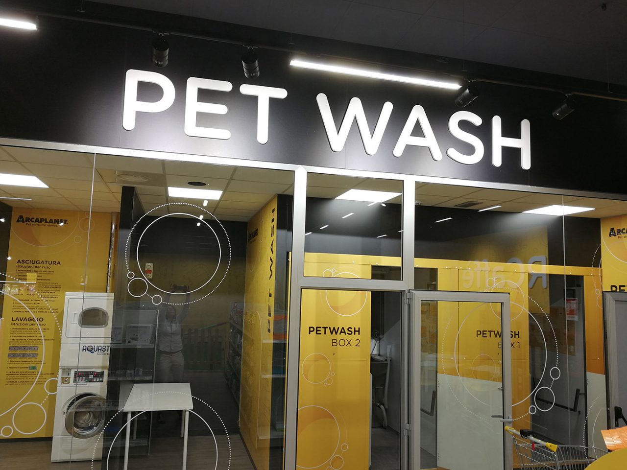 Pet care, nuove aperture di Arcaplanet