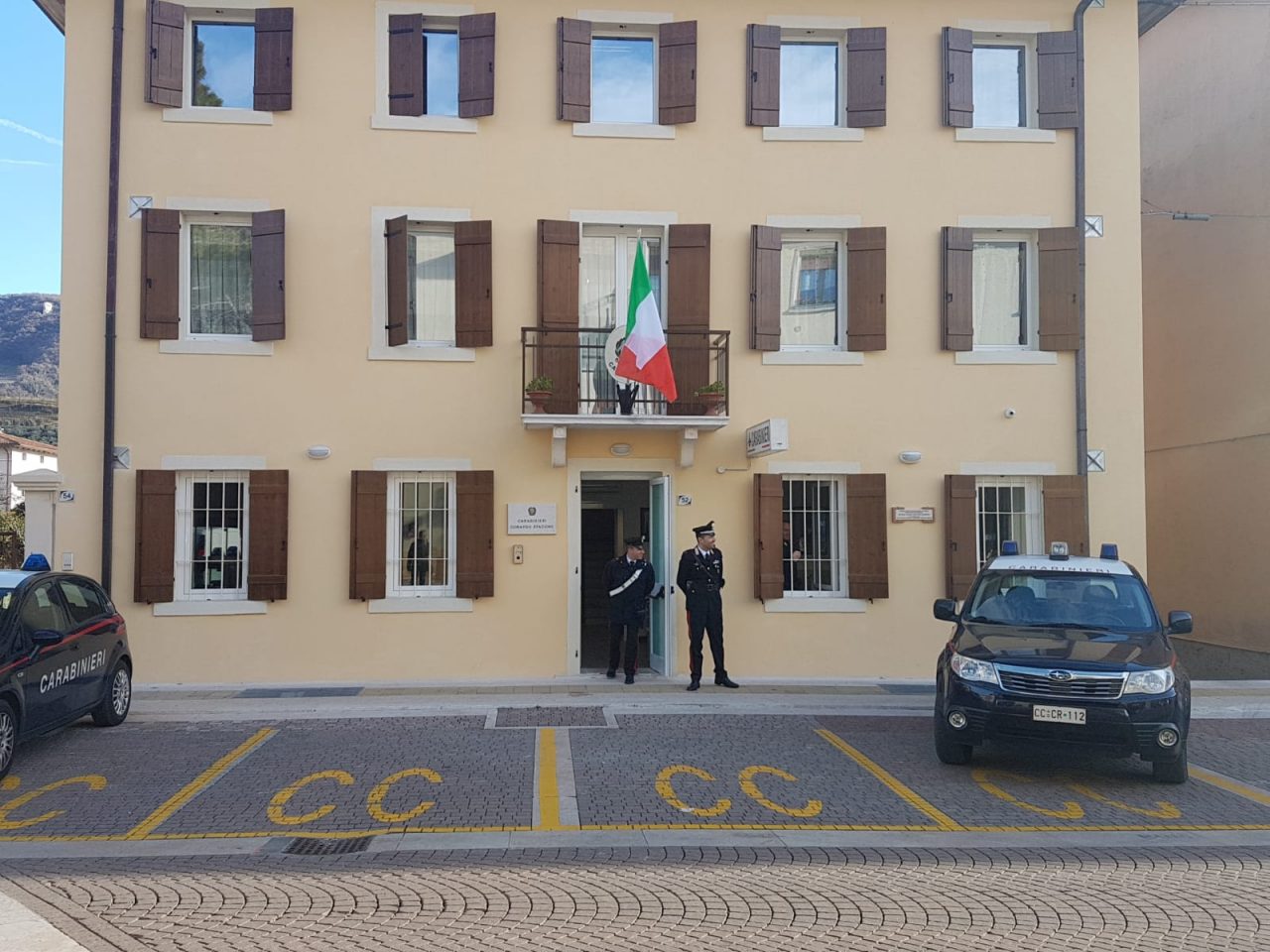 Riapre la stazione dei carabinieri di Negrar