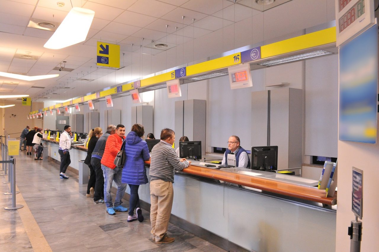 Poste Italiane: a Desenzano nuovo punto di ritiro per acquisti online