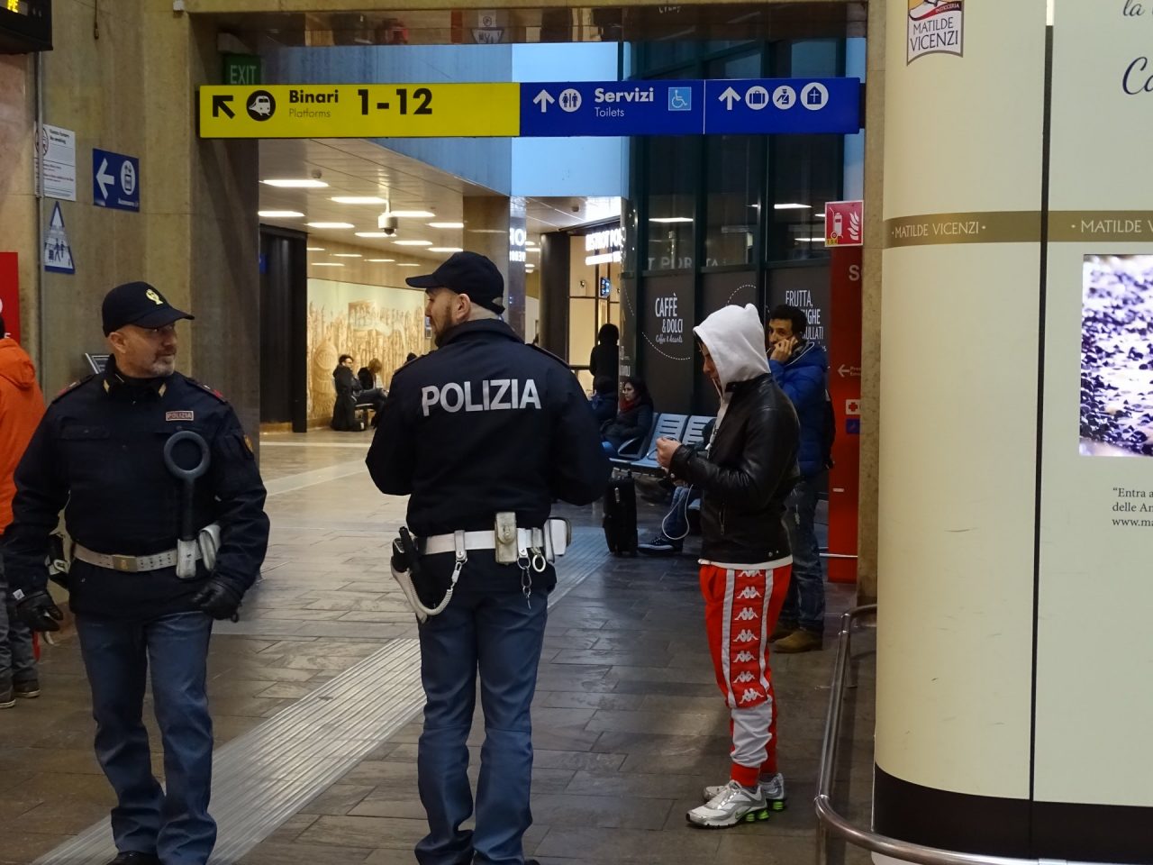 Arrestato un ricercato che si aggirava nella stazione di Porta Nuova