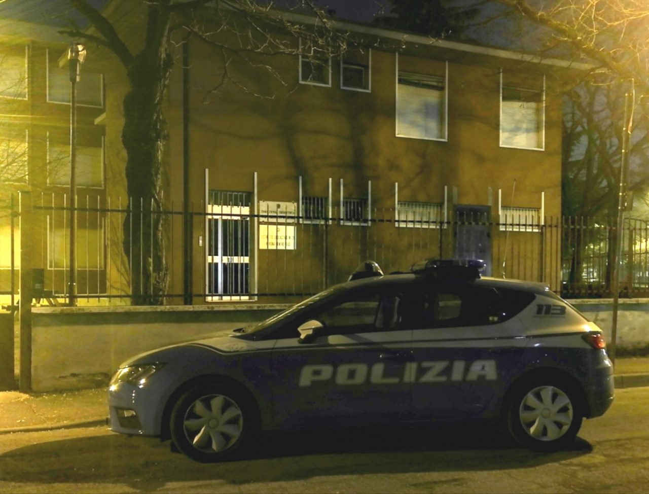 Scuole elementari Giuliari di Verona tentativo di furto