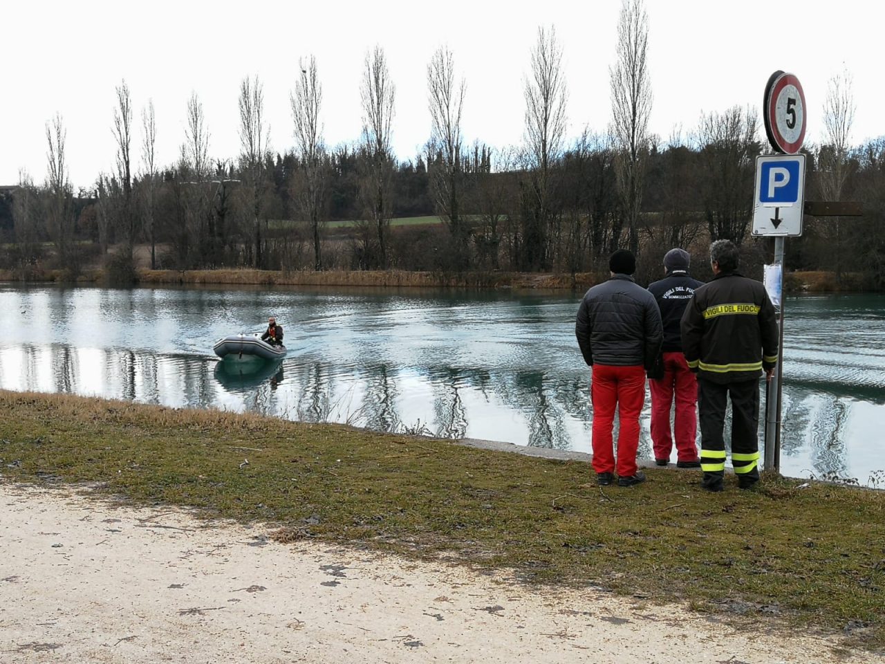 Ricerche di Brenda sommozzatori in acqua FOTO e VIDEO