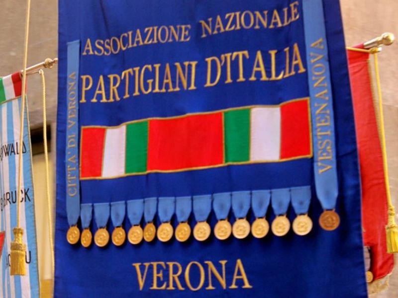 Sboarina contro i partigiani: “Basta giustificare la tragedia delle foibe”