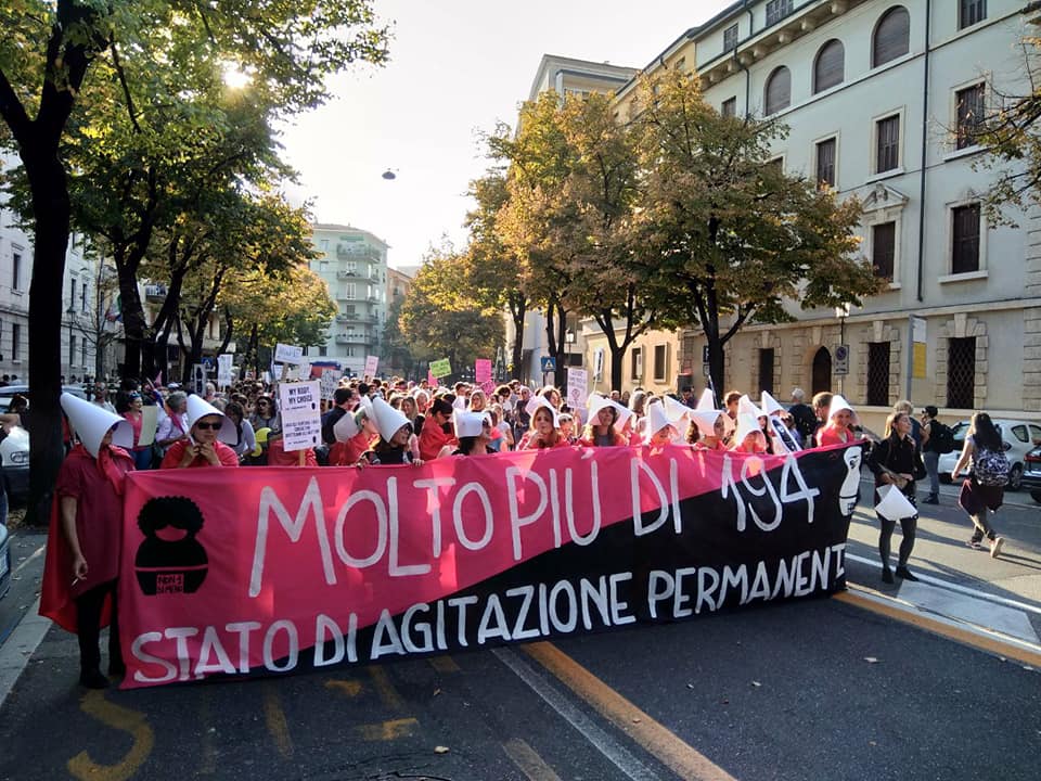 Corteo del 30 marzo a Verona, divieti di sosta con rimozione e viabilità modificata