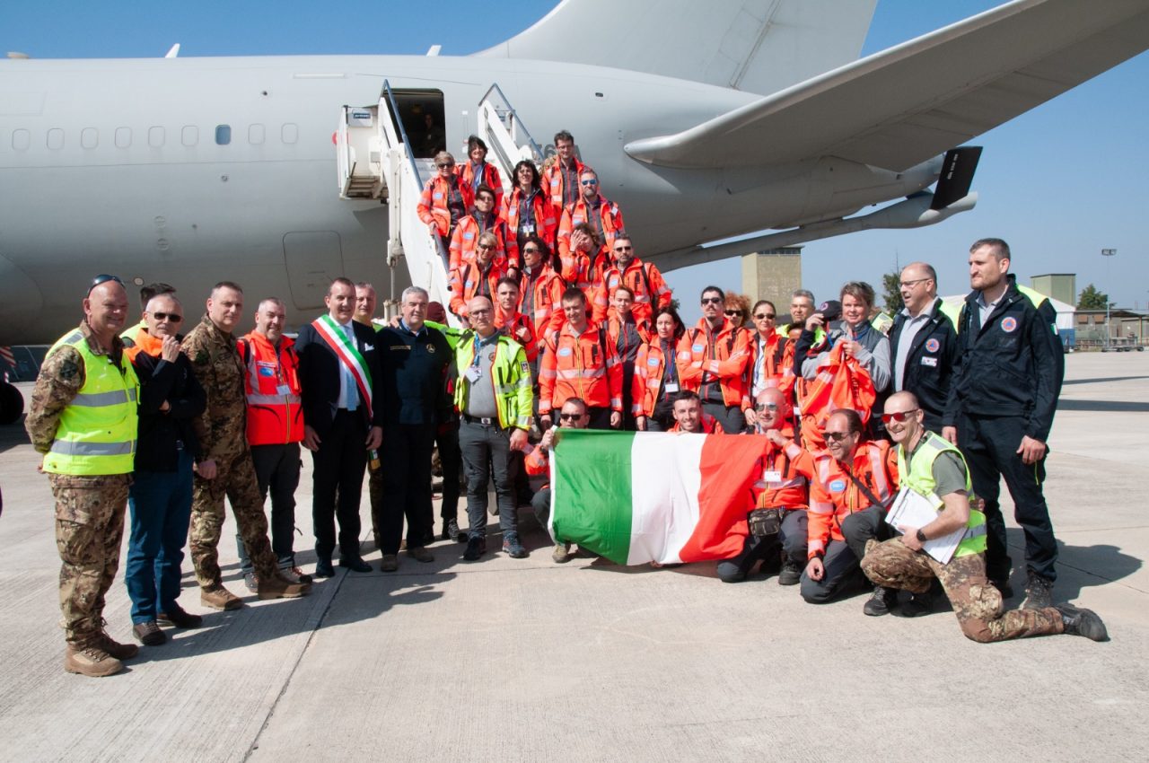 Emergenza Mozambico gli aiuti partiti dal Terzo Stormo di Villafranca FOTO e VIDEO