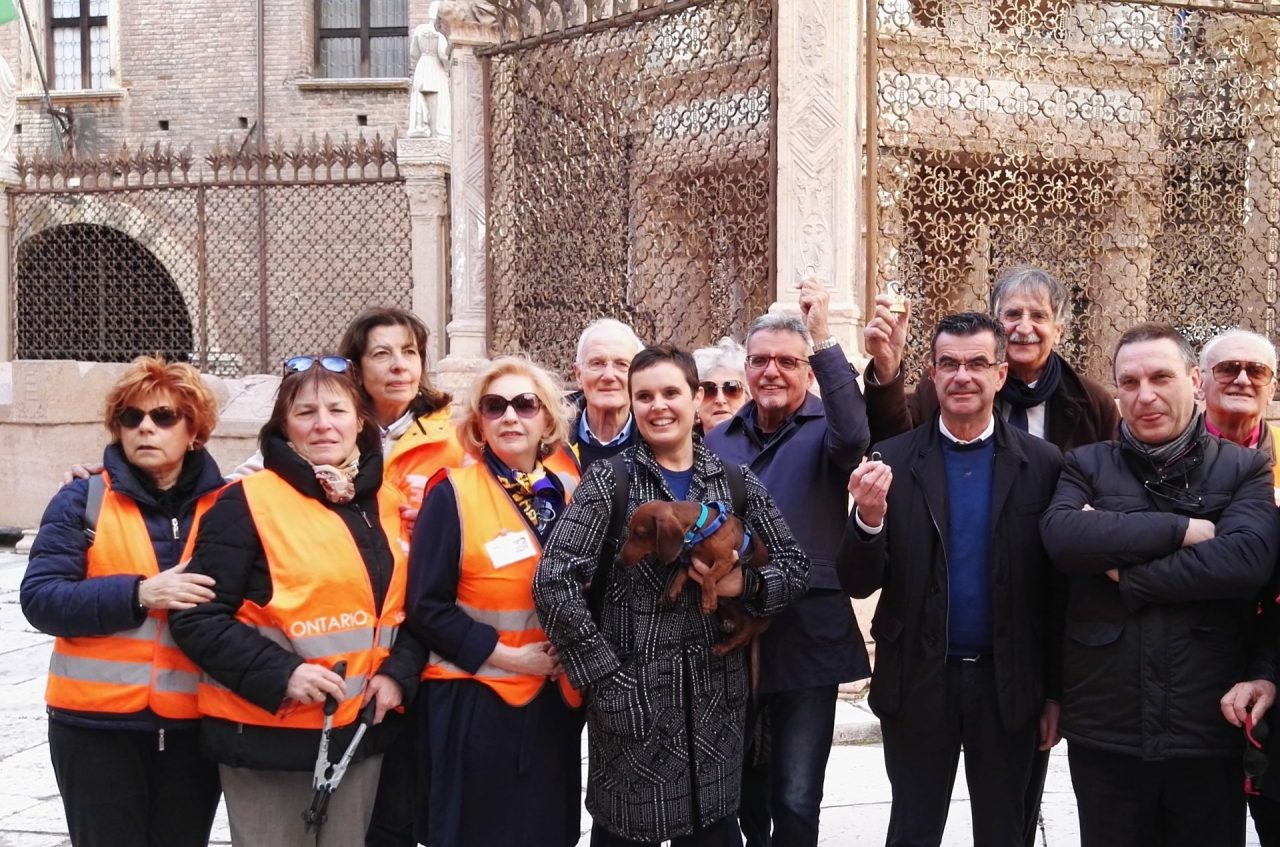 Lucchetti dell’amore a Verona giro di vite alle Arche Scaligere