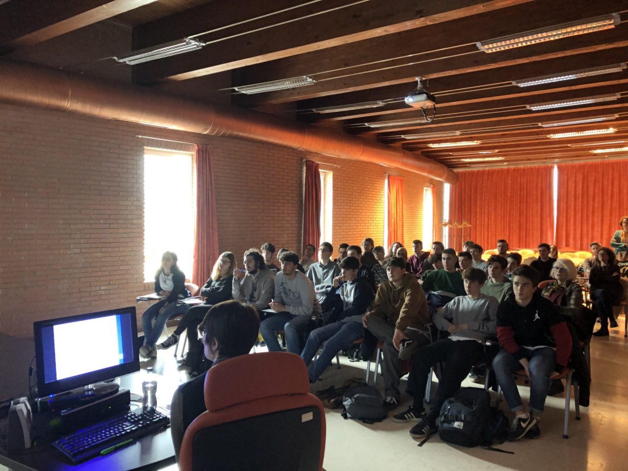 Lezione in ospedale per gli studenti di Villafranca