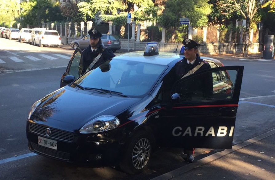 Sottoposto all’obbligo di dimora compie una rapina