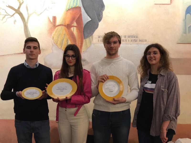 Tazzine “d’artista”, ecco i giovani designer vincitori del concorso