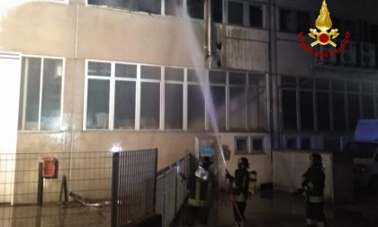 Incendio nella notte devasta un centro benessere FOTO e VIDEO