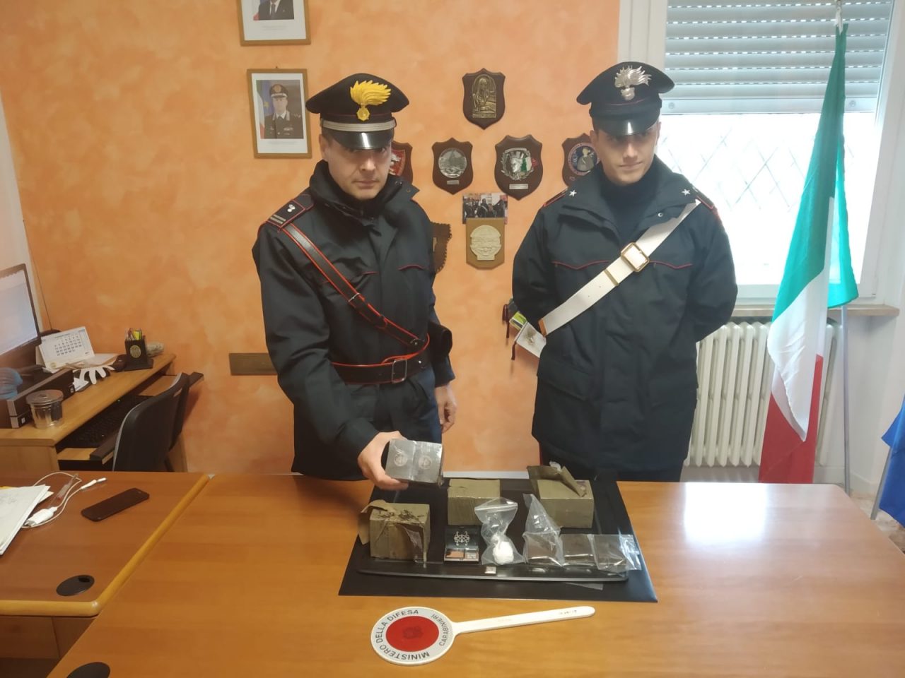 Giro di droga nella Bassa, carabinieri arrestano 29enne di Sanguinetto