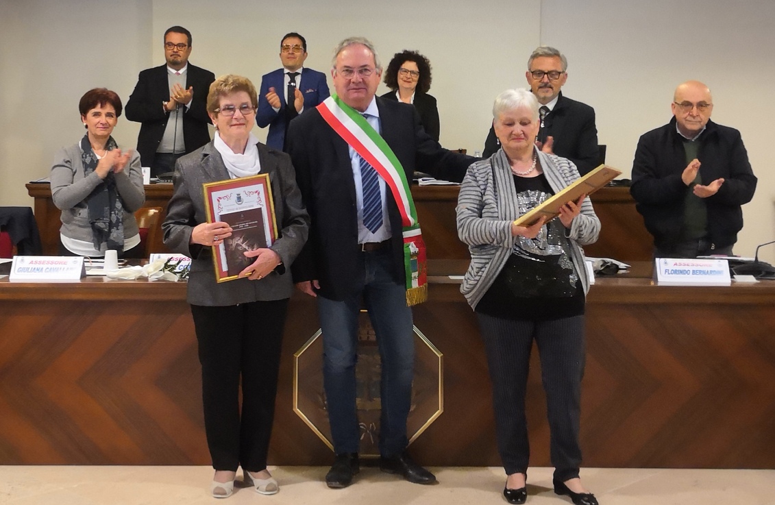 Bimba travolta dal cancello a Villafontana arriva il riconoscimento a chi l’ha salvata