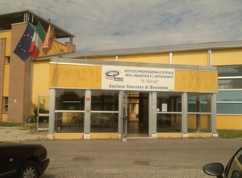 Nuovi controlli per spaccio all’Istituto Giorgi di Verona