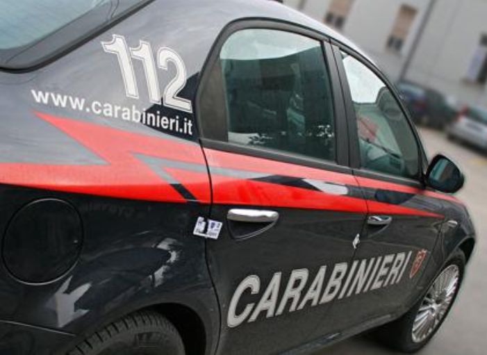 Torturarono una bracciante polacca: patteggiati 5 anni in due