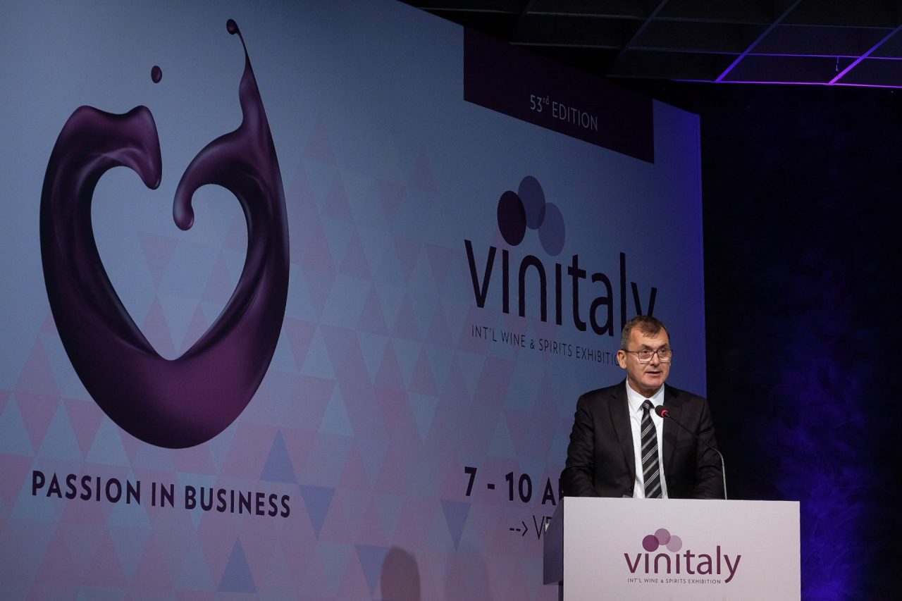 Nuova data per l’attesa 54esima edizione del Vinitaly: da aprile slitta a giugno