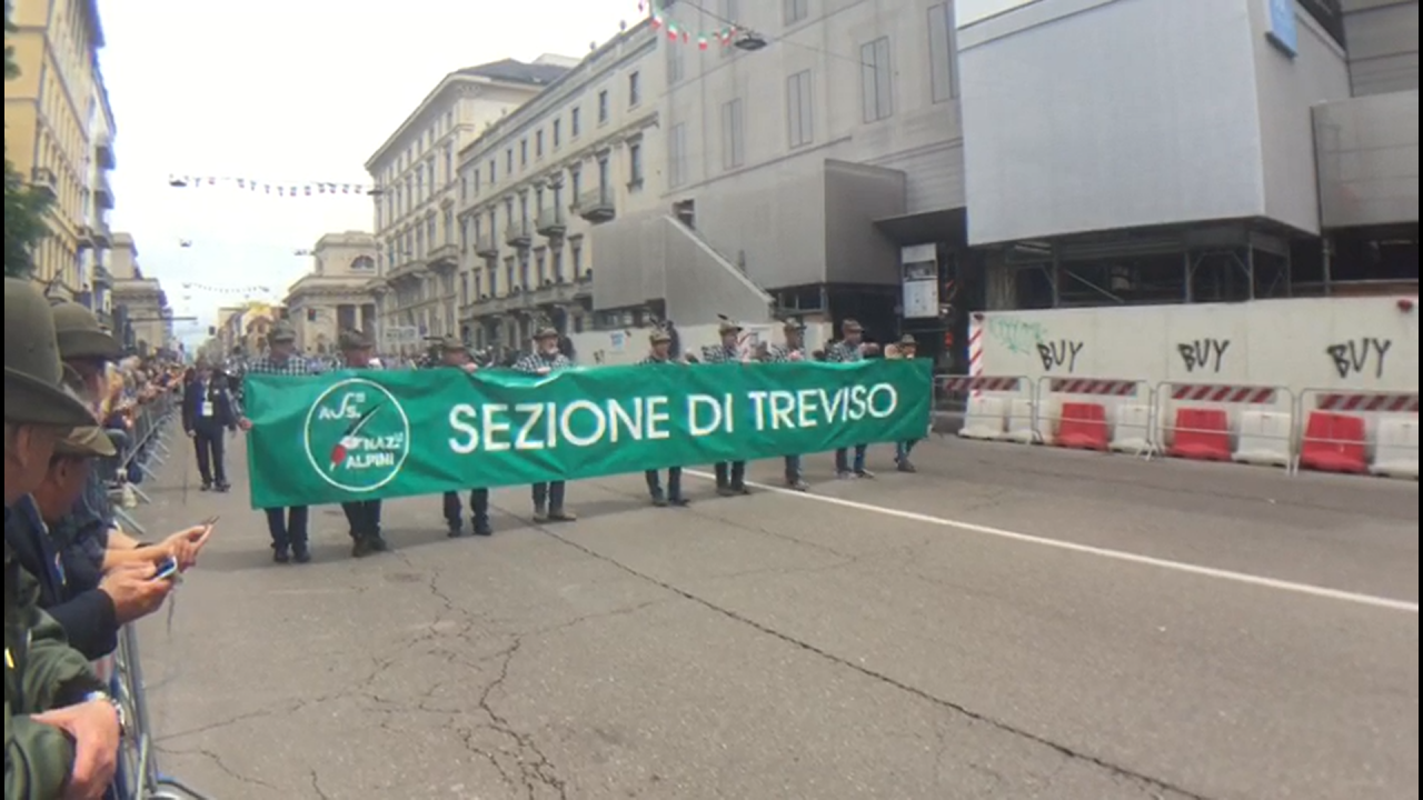 Adunata alpini Milano: Treviso apre il corteo