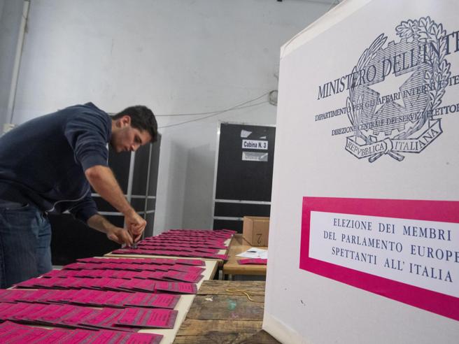 Elezioni europee e amministrative 2019, l’affluenza alle 12 in provincia di Verona