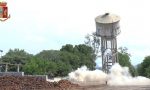 Fatta saltare la torre idrica delle acciaierie di Verona, il VIDEO del crollo