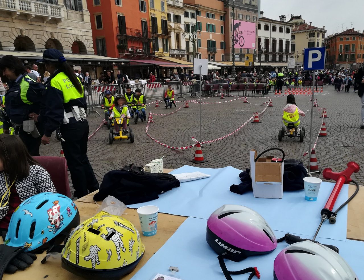 Festa dell’educazione stradale, più di 600 bambini in piazza Bra