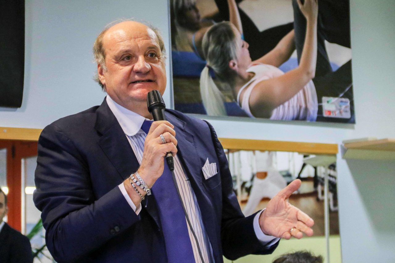 Il Coni consegna al Prof. Sergio Tosi la “stella d’argento al merito sportivo”