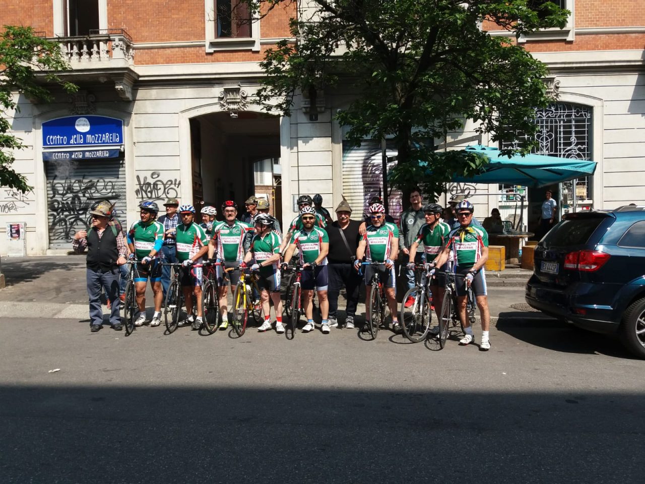 Adunata Alpini Milano 2019, arrivate prime penne nere veronesi all’ombra della Madonnina