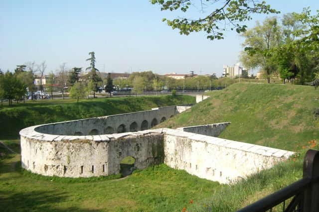 Studenti di corsa sui bastioni per conoscere la storia
