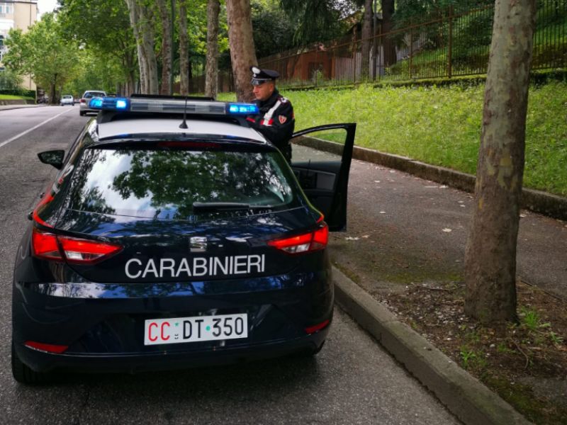 Se ne va in giro con una bici appena rubata da 400 euro, arrestato