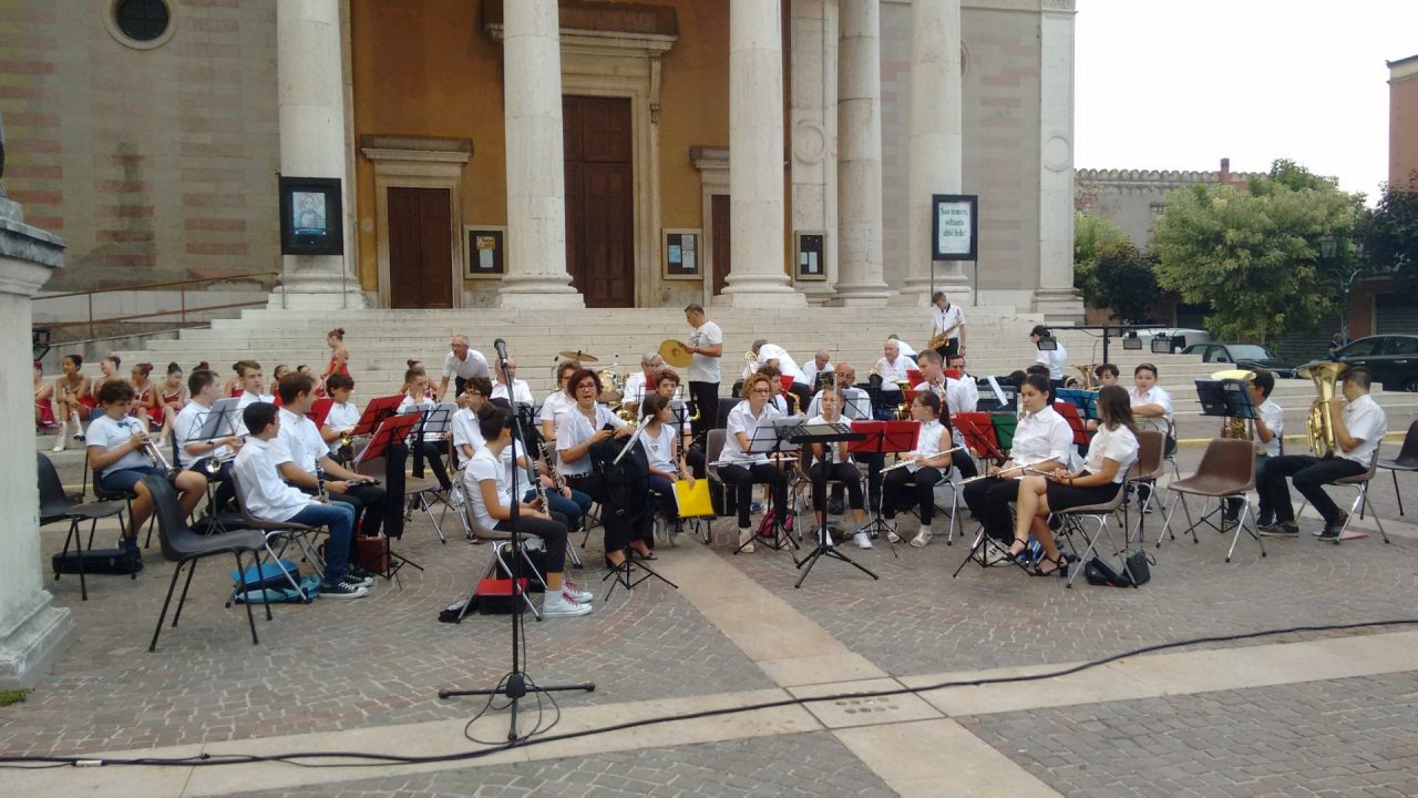 Concerto in piazza e anguria gratis a Bovolone