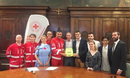 Giovani Lions donano defibrillatore alla Croce Rossa di Verona