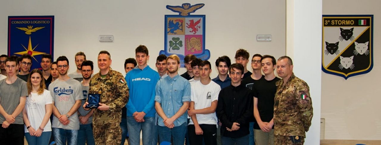 Il 3° Stormo riceve la chiave d’argento della legalità