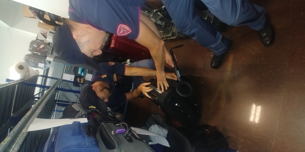 Oltre 300 persone controllate: 4 denunciati
