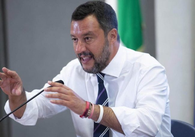Salvini a Roma, migliaia di veneti in partenza