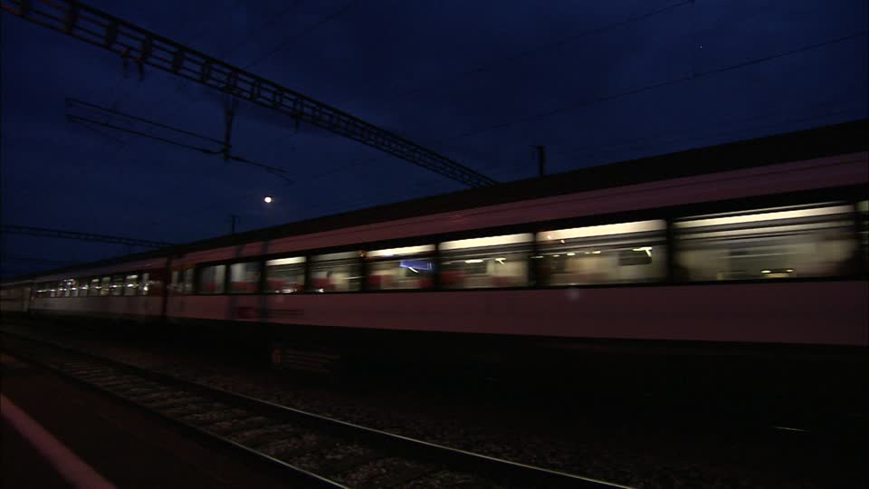 Porta Nuova Verona, 30enne in gravi condizioni dopo essere stato travolto da un treno