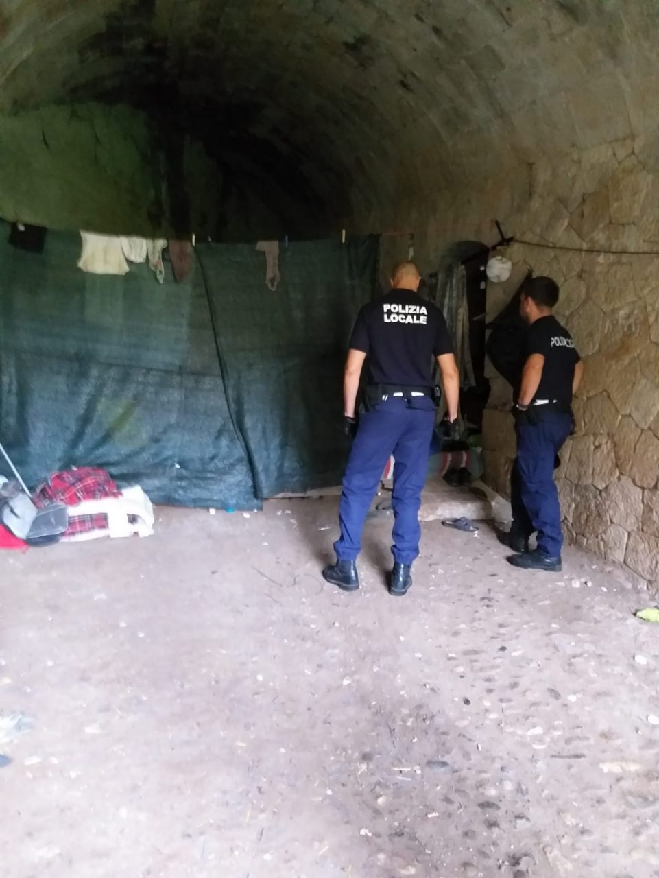 Blitz anti degrado tre abusivi denunciati ai Biastioni