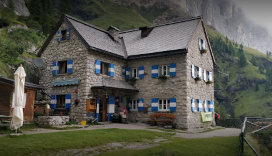 Vacanze gratis al rifugio se lasci a casa lo smartphone
